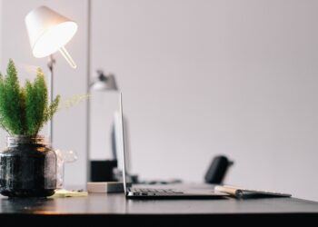 The Importance of Prioritizing Mental Health in Business by 2025