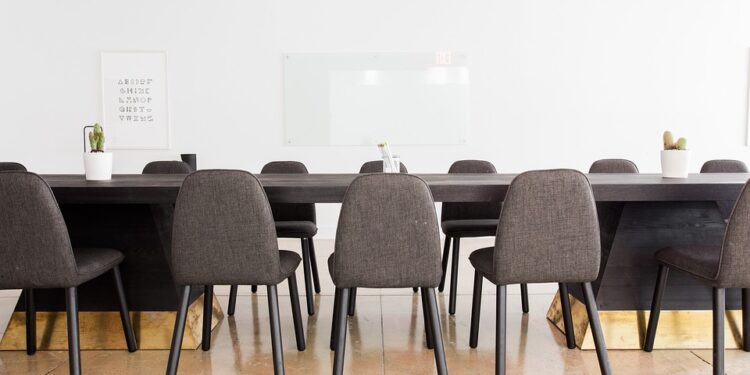 chairs 2181939 960 720 - Business Help and Advice Workplace Trends for 2025: Attracting Talent, Enhancing Employee Experience, and Beyond