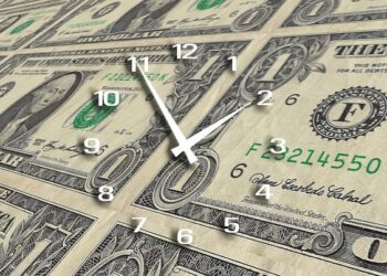 Wealthy Individuals Tend to Steer Clear of These 7 Common Spending Habits